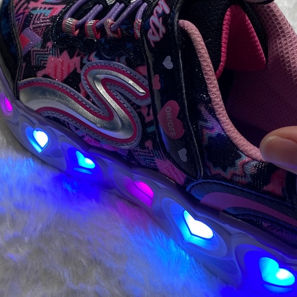Skechers Girls' S Lights Heart Sneaker Black/Multi - Picture 2 of 7